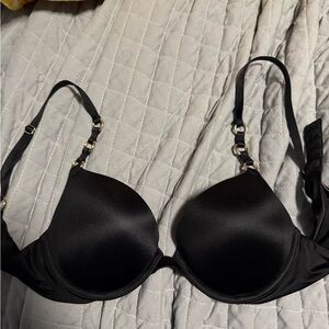 Victoria's Secret Black Push-Up Bra with Underwire Support